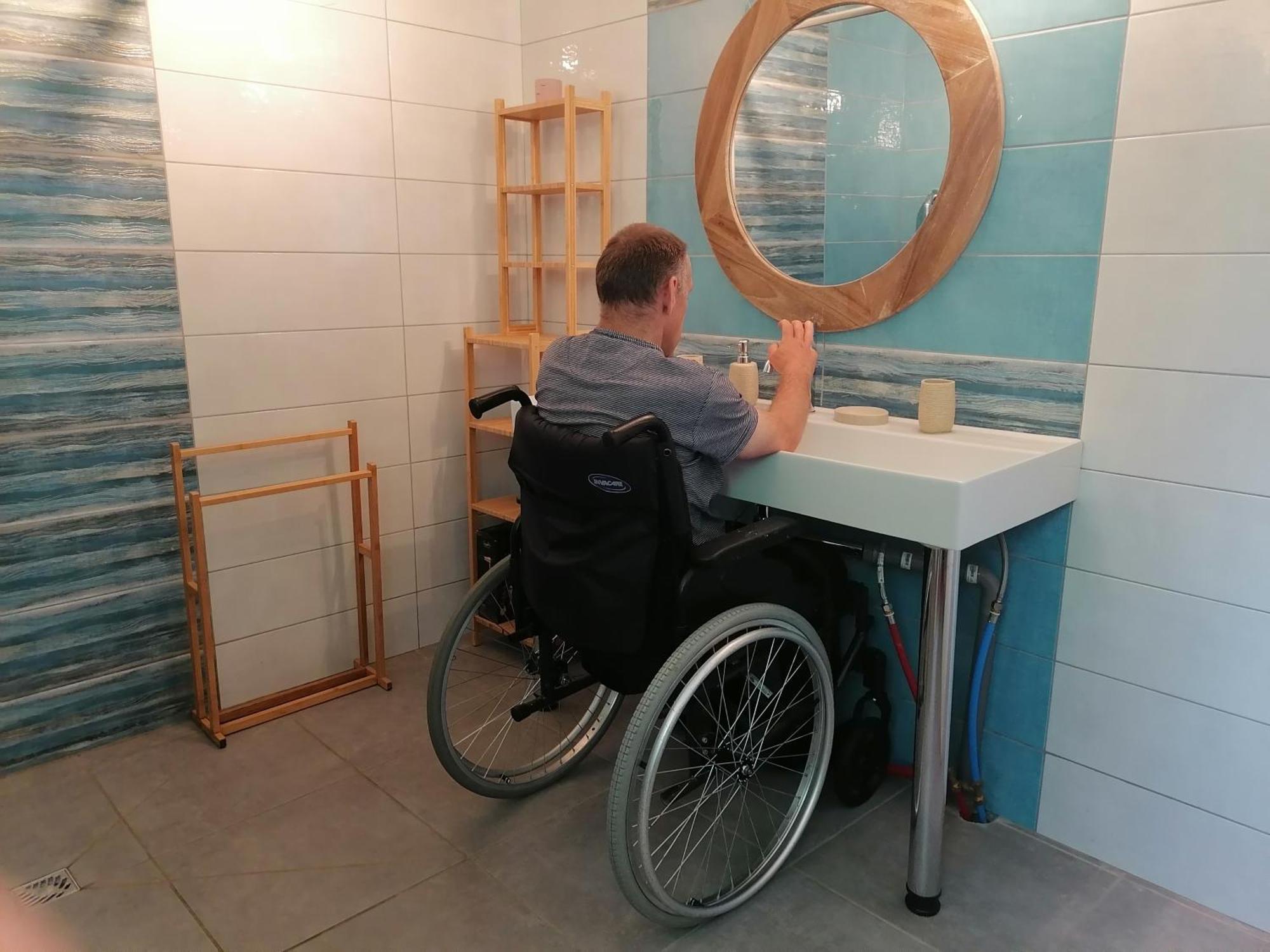 Aux D'Estaing Croises, Gite De Montagne Accessible A Tous 外观 照片