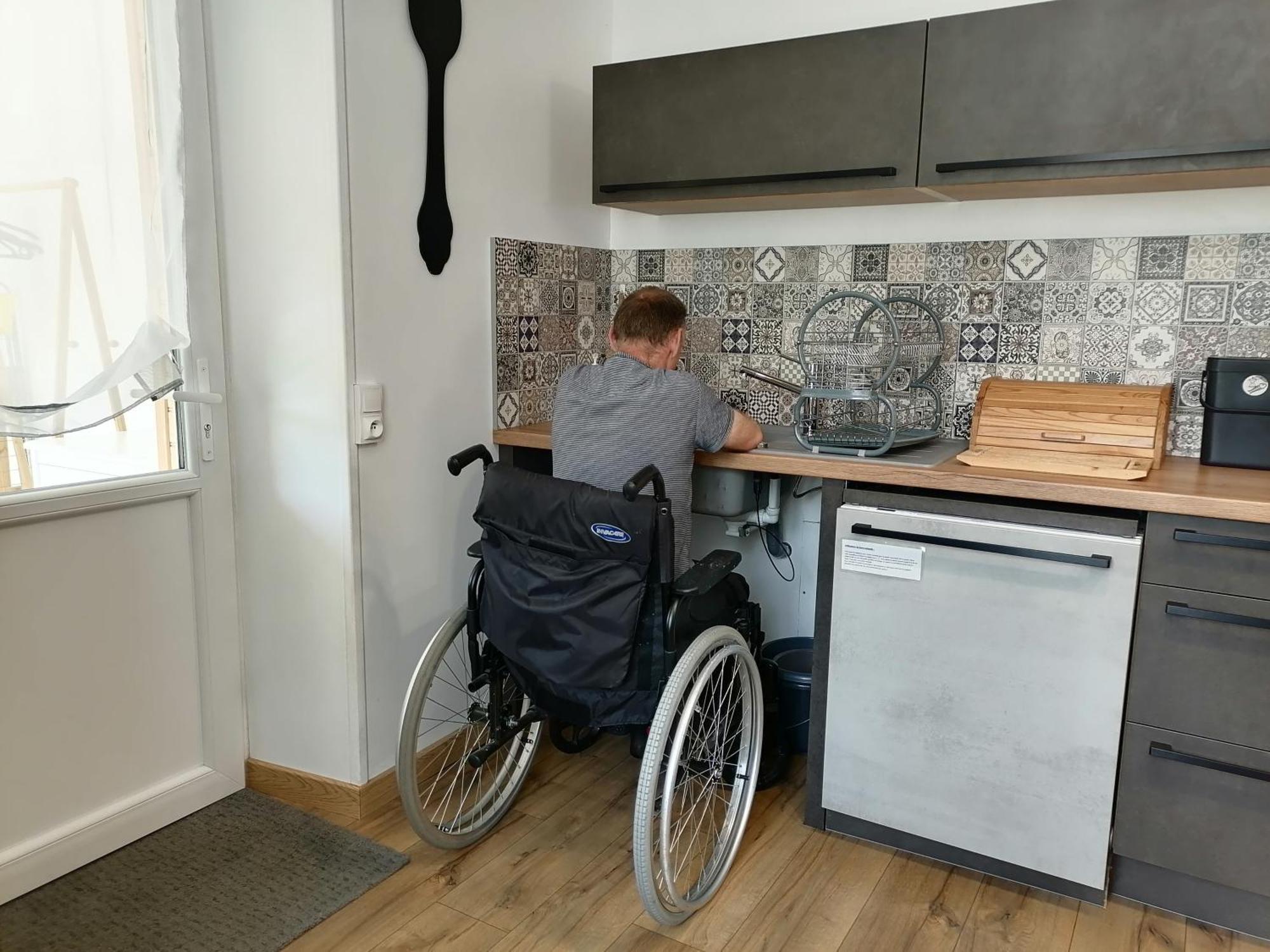 Aux D'Estaing Croises, Gite De Montagne Accessible A Tous 外观 照片